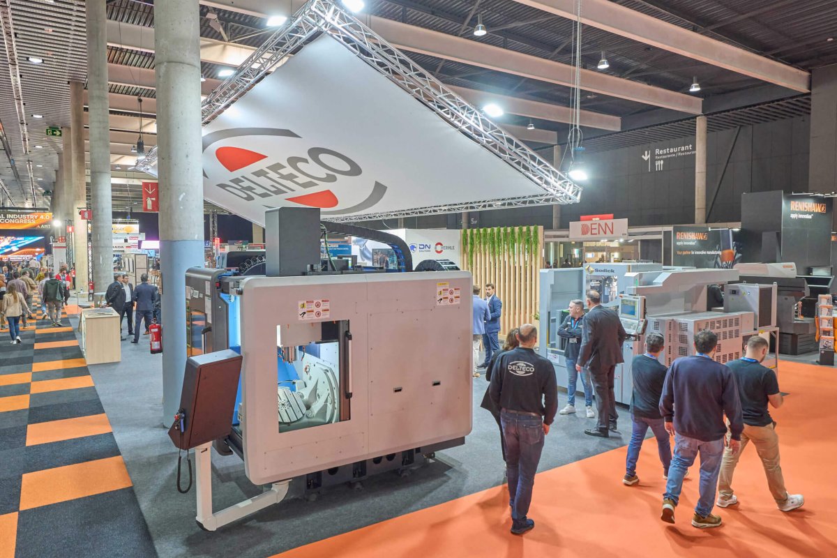 Stand tipo isla en advanced Factory vista 1